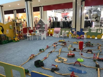Паровоzкино (Игровая комната )