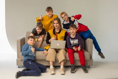 KIBERone, международная школа программирования для детей 6-14 лет
