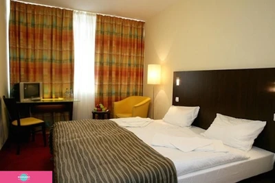 "Раушен", отель с рестораном и медицинским блоком на Ленина, Светлогорск, Калининградская область 