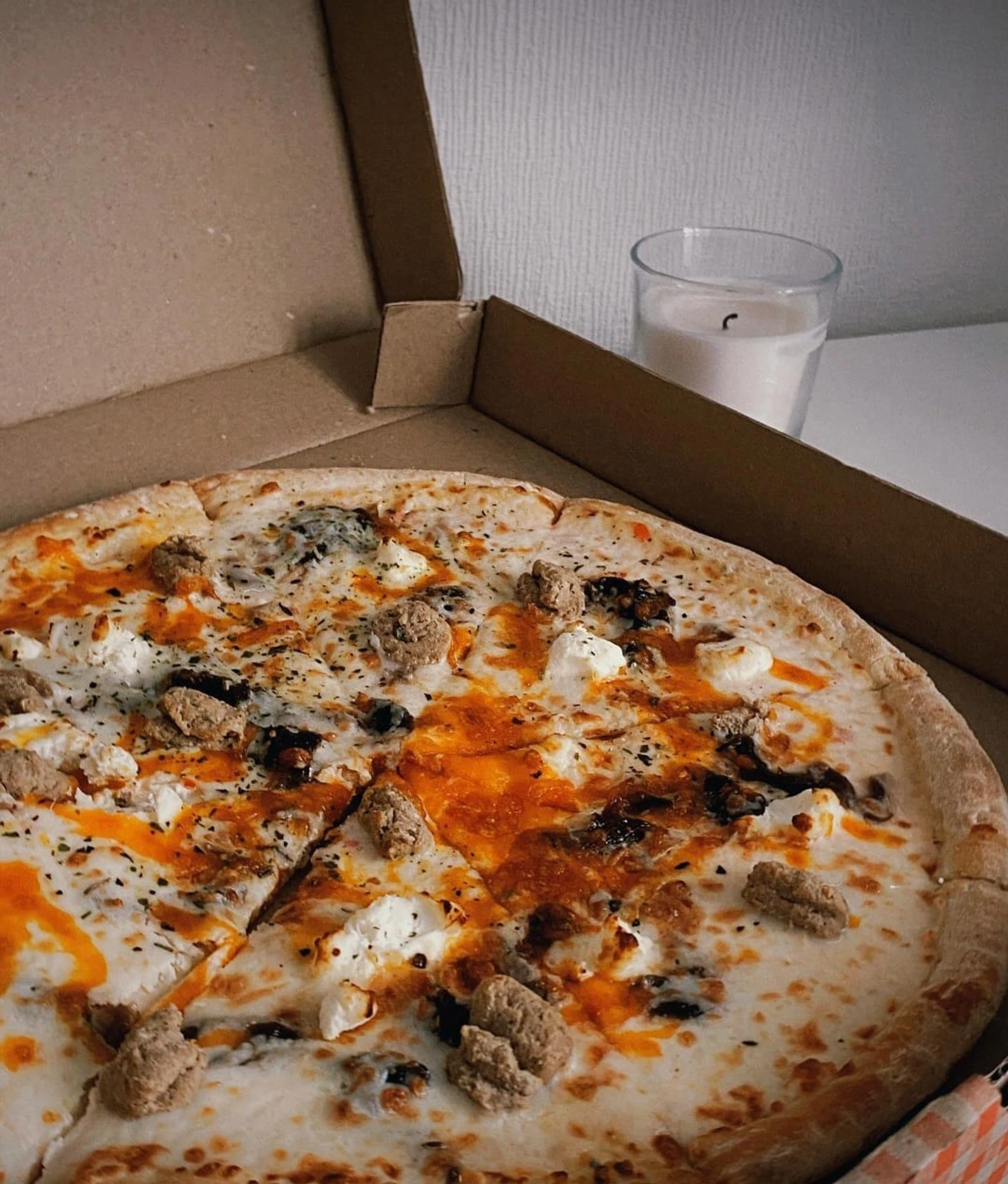 "ItalianPizza", пиццерия с детской комнатой на ул. Уральских Рабочих в Екатеринбурге