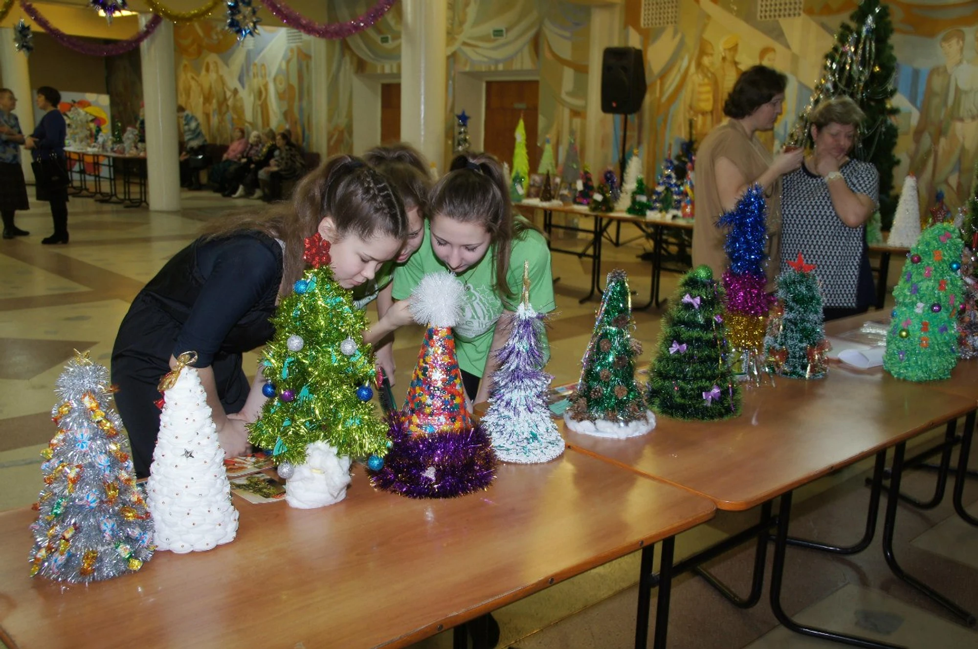 Карпинский городской дворец культуры