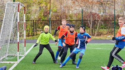 БАРСА - центр футбольной подготовки и футбольный клуб с 4 лет (СКИВС+ФОК УрФУ+поле)