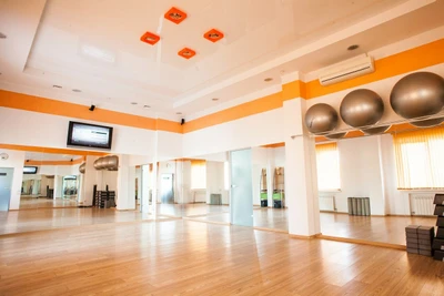 Manhattan (Фитнес-клуб )