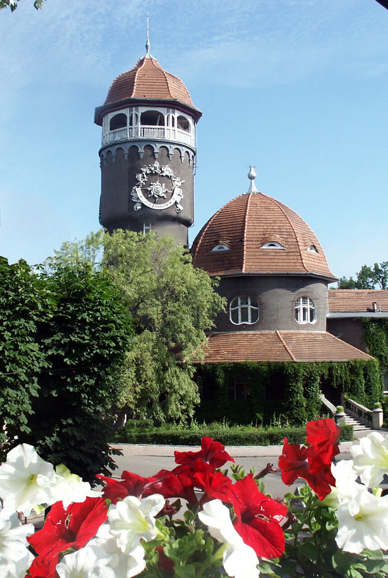 Волна (Гостиница)
