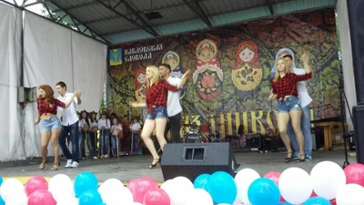 Танцы и Zumba (Школа танцев)