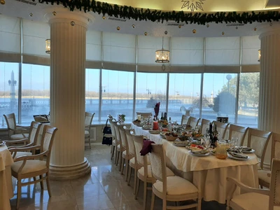 "Белый Рояль" (Ресторан)