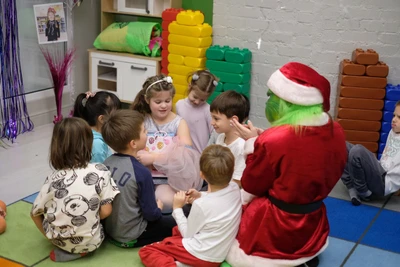 Discovery English Preschool (Центр развития ребёнка )