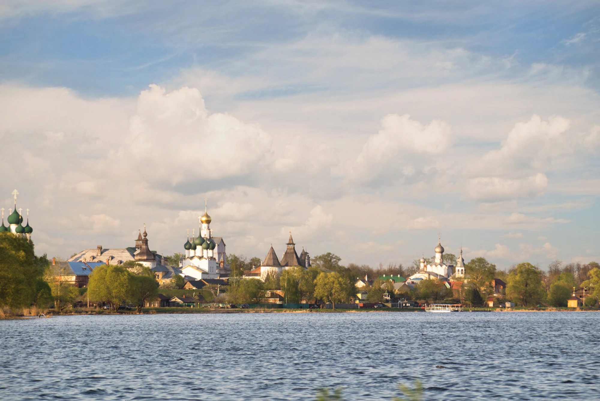 Bravis (Гостиница)