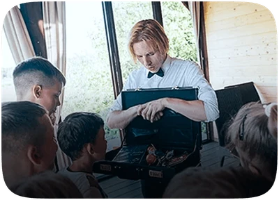 Квест "Дети шпионов" на детский праздник от агентства "Квест Кидс"