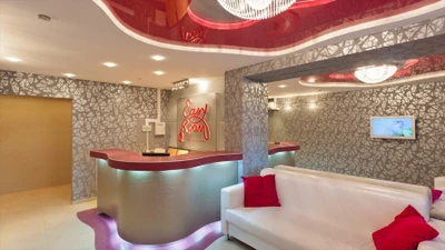 Easy Room (Гостиница)