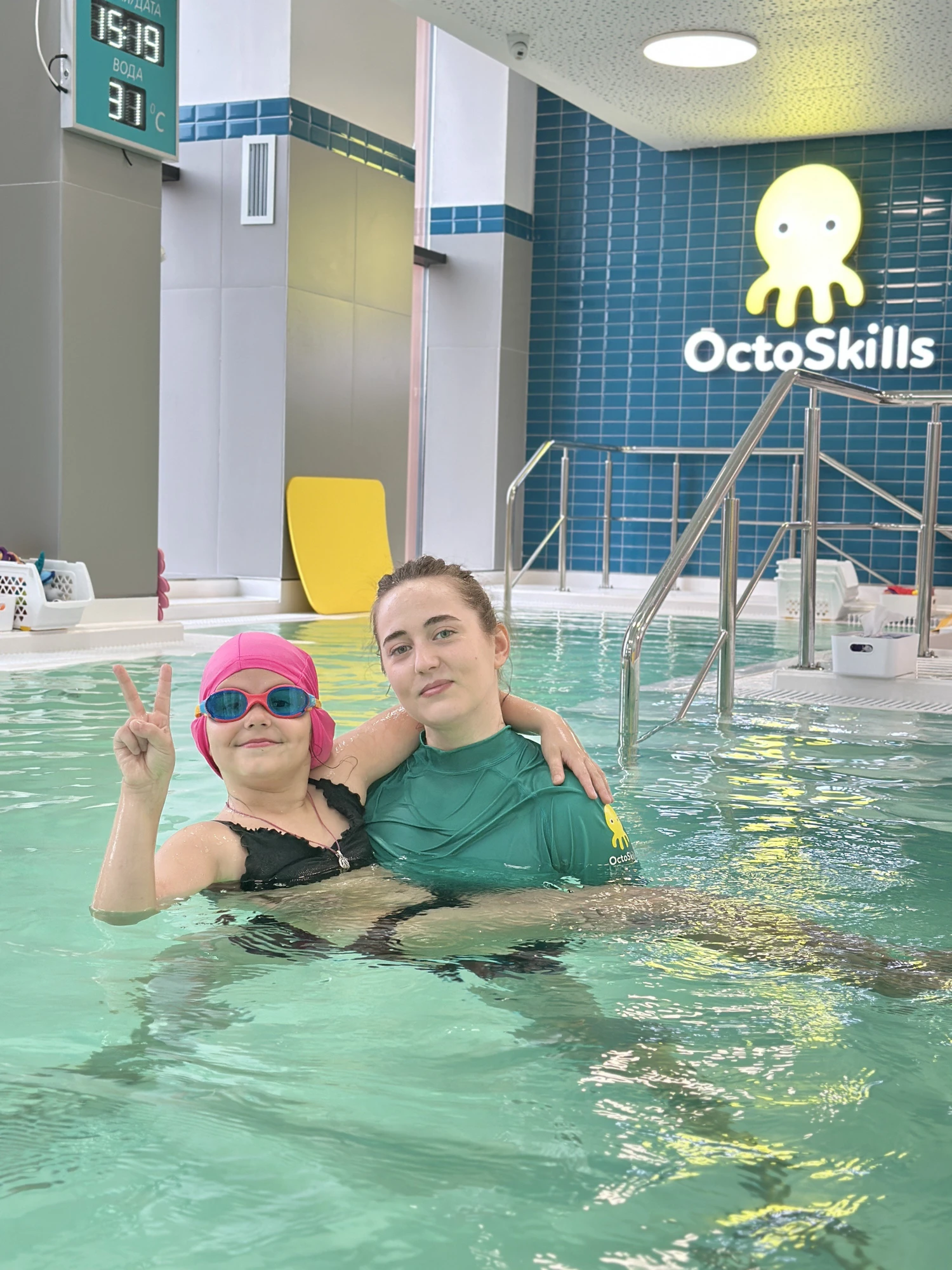 Летний абонемент в сети бассейнов раннего плавания Octoskills