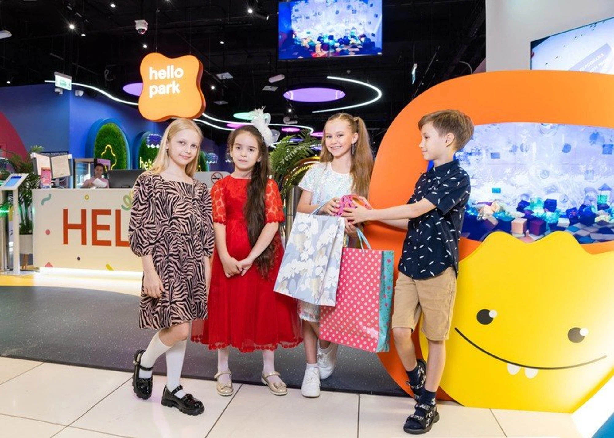 Пакет "Hello Party" на детский день рождения в "HELLO PARK" Авиапарк