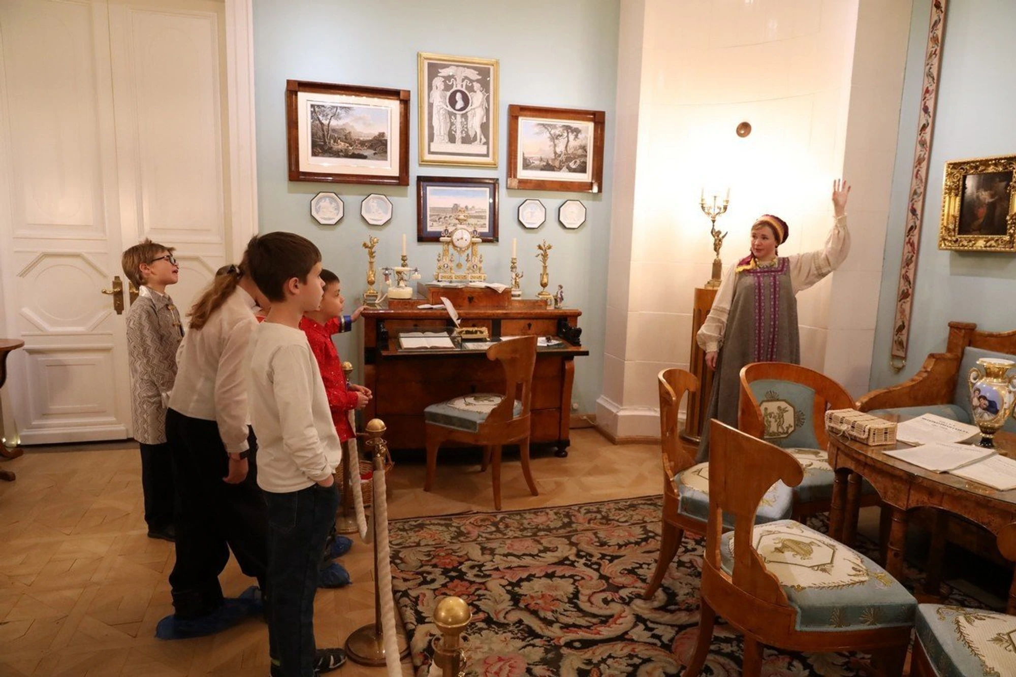 Новогодние хлопоты у Василия Львовича Пушкина