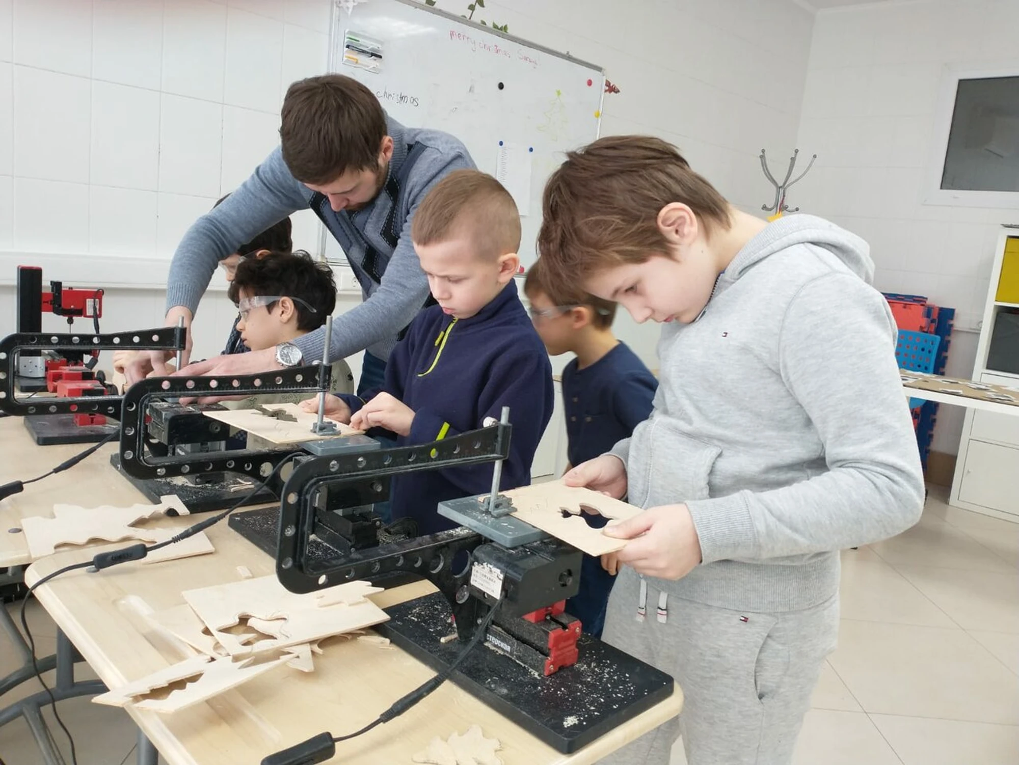 А Класс (Клуб для детей и подростков )