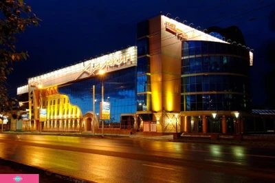 "Арлекин", Омский государственный театр куклы, актера, маски 