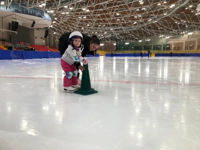 Индивидуальные занятия в школе фигурного катания "Империя Спорта"