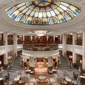 St. Regis Moscow Nikolskaya, роскошный пятизвездочный отель в центре исторической части Москвы