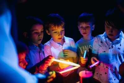 Детский праздник с программой "Стандартный" в музее темноты "Сенсориум"
