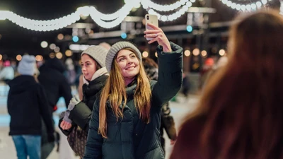 "Каток в Новой Голландии", большой каток на острове