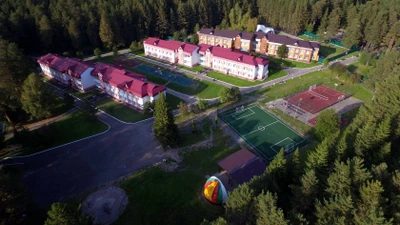 Гостинично-оздоровительный комплекс "Лесная Жемчужина" на берегу Ревдинского водохранилища