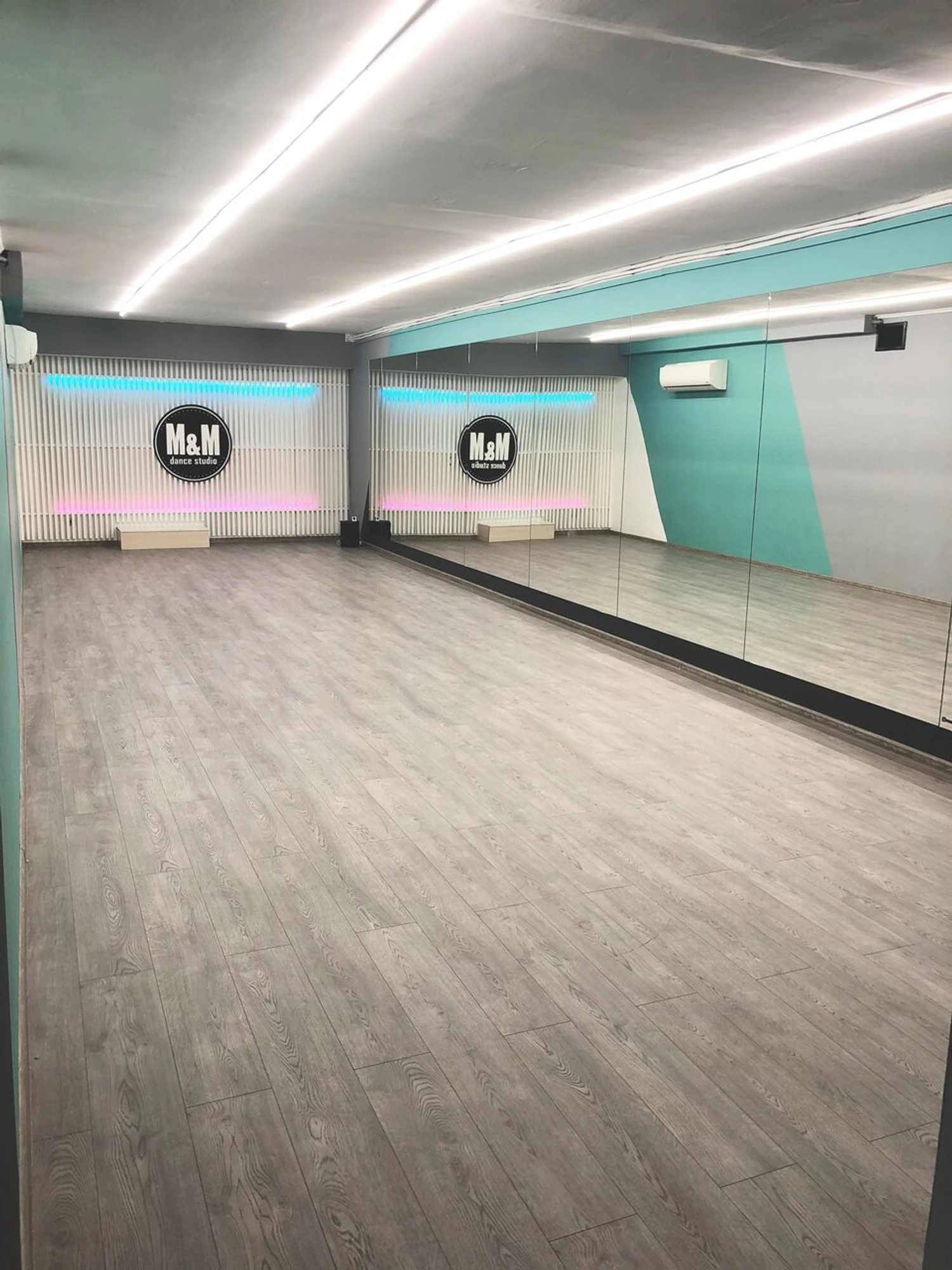 M&m Dance Studio (Школа танцев )