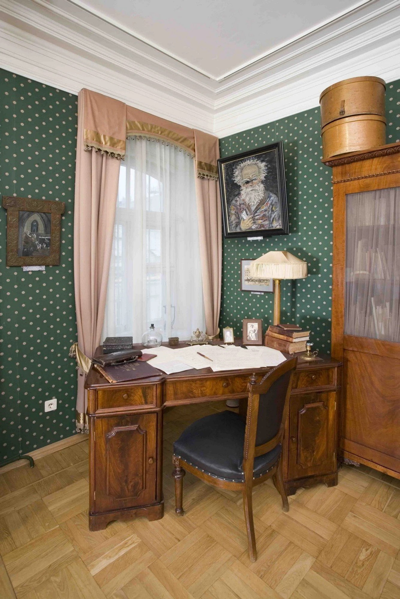 Мемориальная квартира Андрея Белого на Арбате