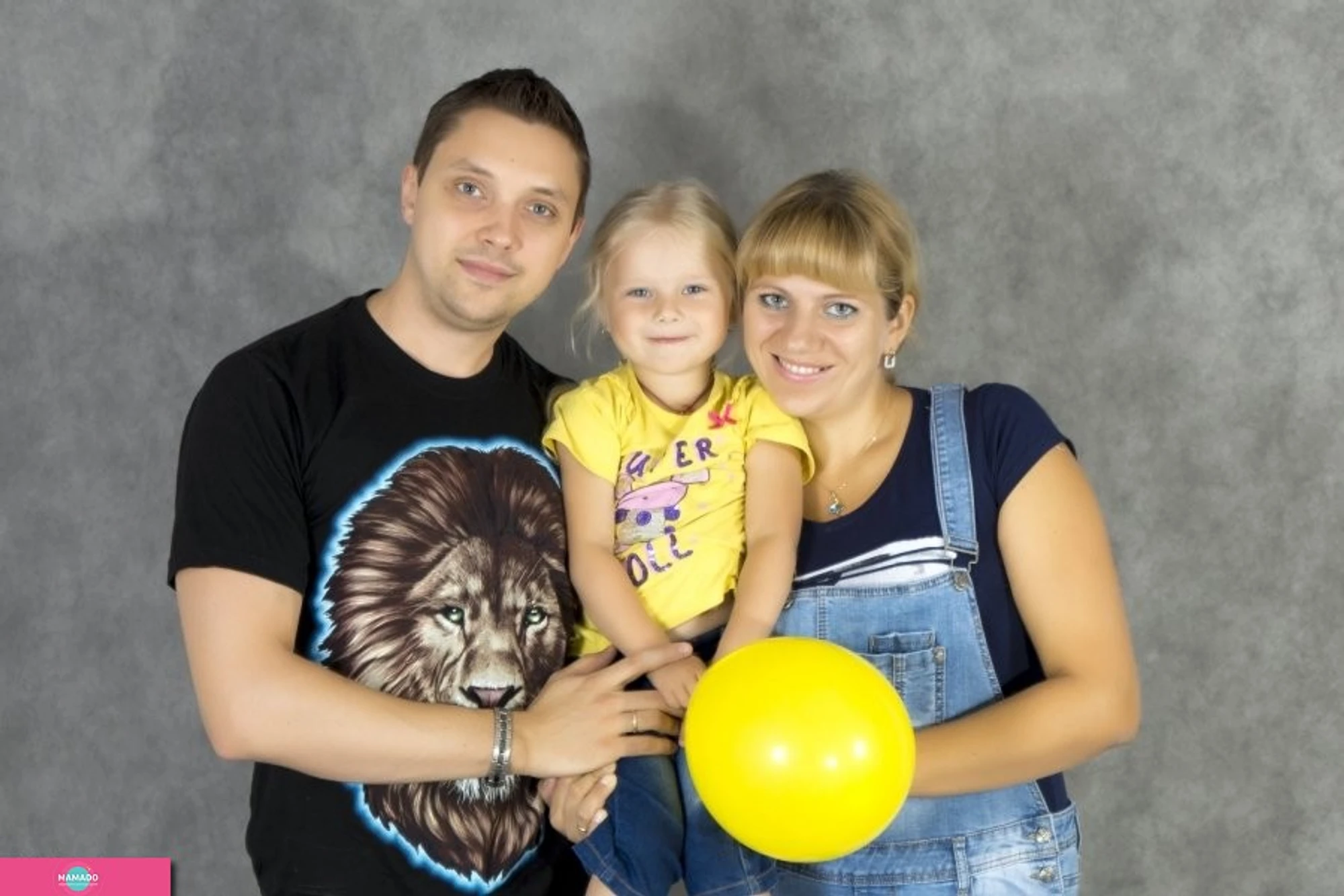 "Семейная фотостудия" на Большевиков, СПб