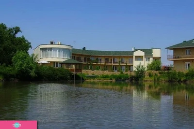 "Тихое озеро", отель с бассейном в Аксайском районе, Ростовская область 