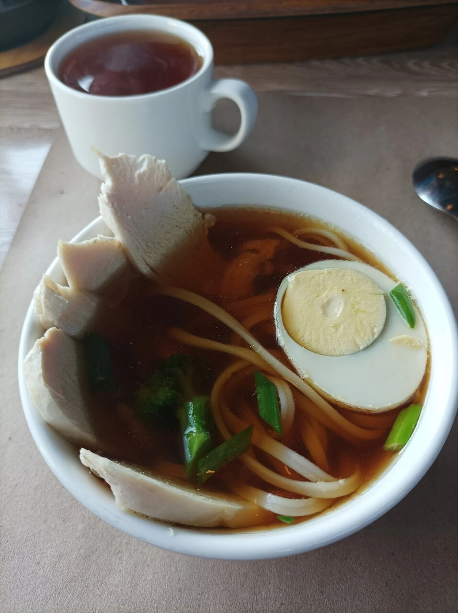 Dadong (Кафе)
