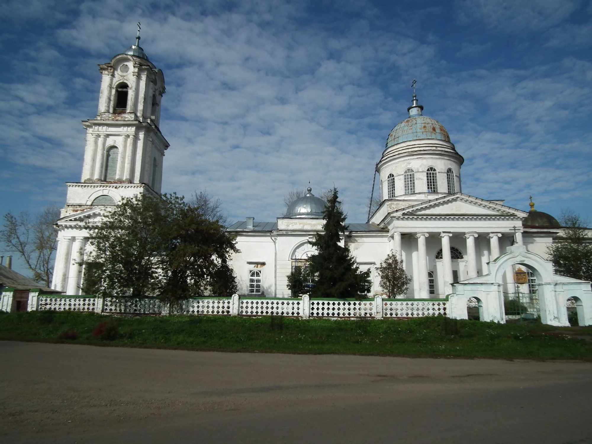 Церковь Троицы Живоначальной (Православный храм)