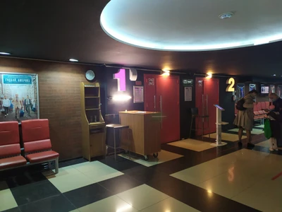 9d (Кинотеатр)