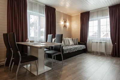 Плещеевы зори (Гостиница)