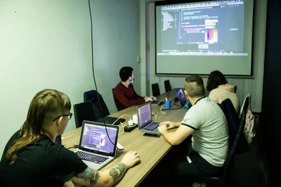 Avenue (Курсы и мастер-классы)