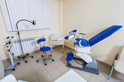 Академия Здоровья (Медцентр, клиника )