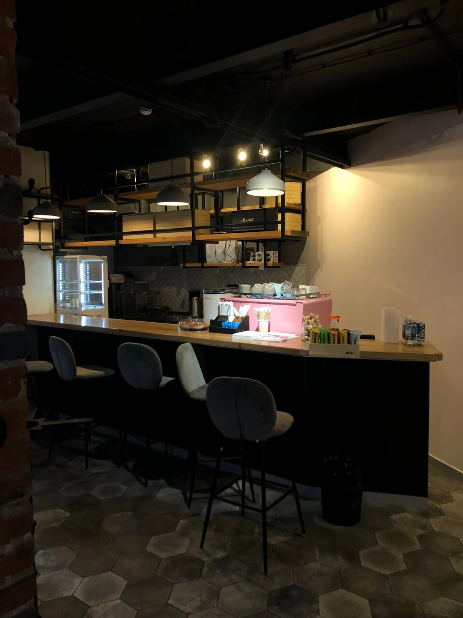 Kaya Coffee Shop Brut (Ресторан )