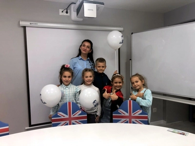 IQ-school языковые курсы (Курсы иностранных языков)