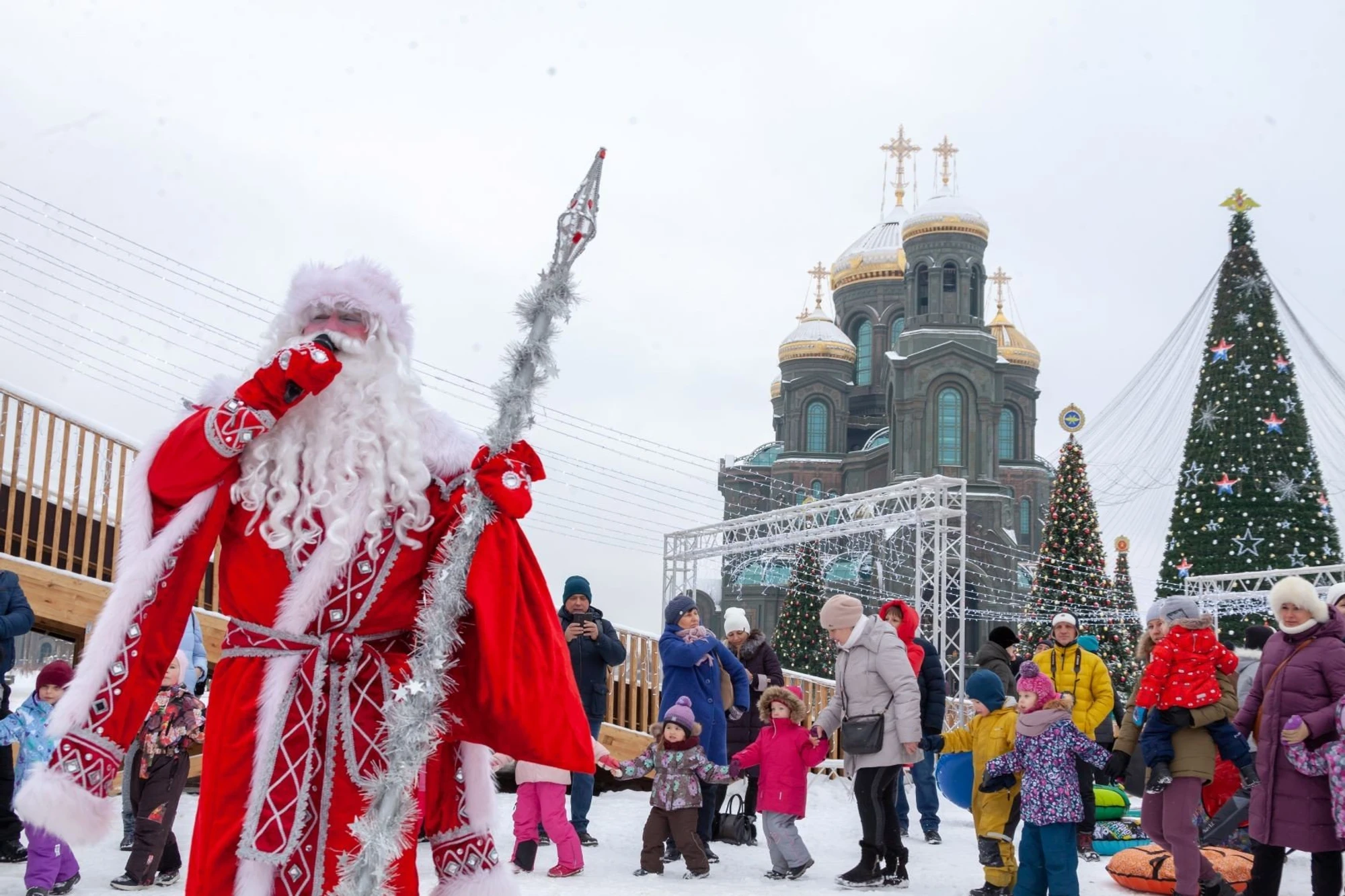 Торжественное открытие Зимнего фестиваля на Соборной площади Главного храма Вооруженных Сил России