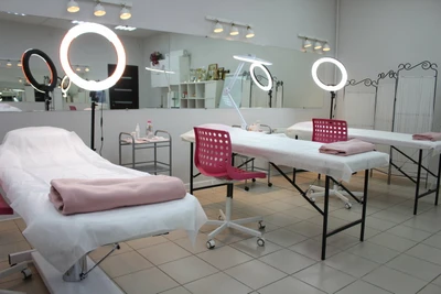 Beauty to go (Салон бровей и ресниц )