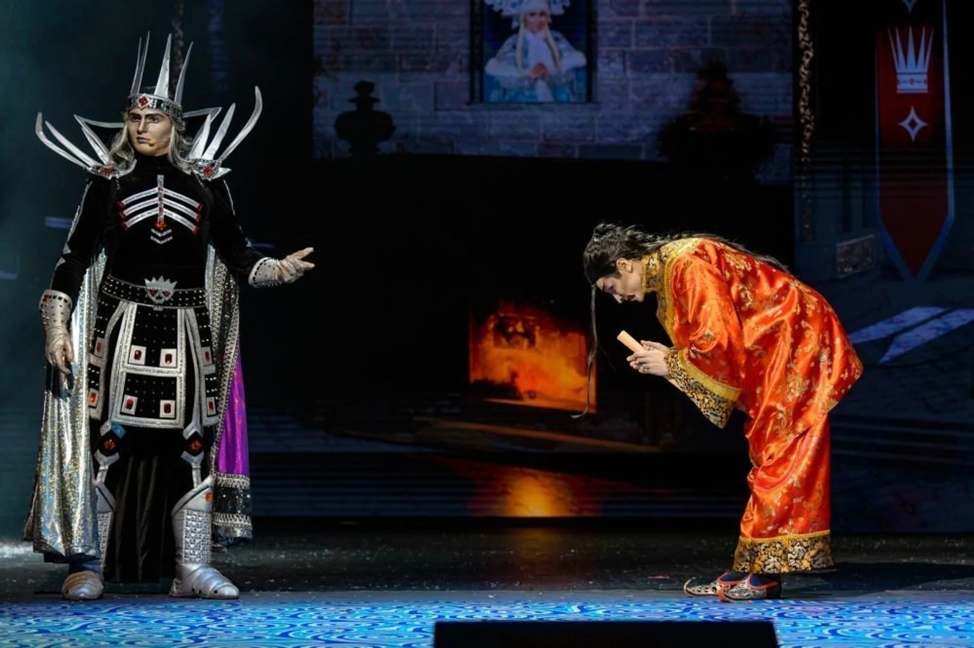 Новогоднее представление "Бабкины сказки. Как три Ивана Новый год спасали" в театре "Русская песня"