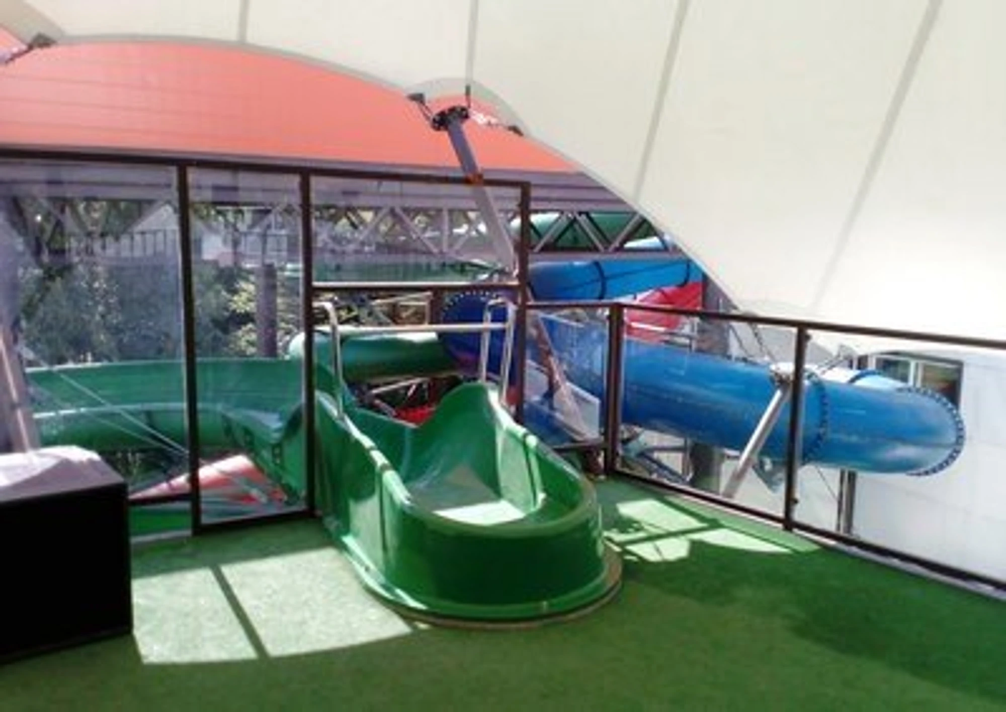 "Юна Aqua Life", аквапарк для всей семьи в Подмосковье