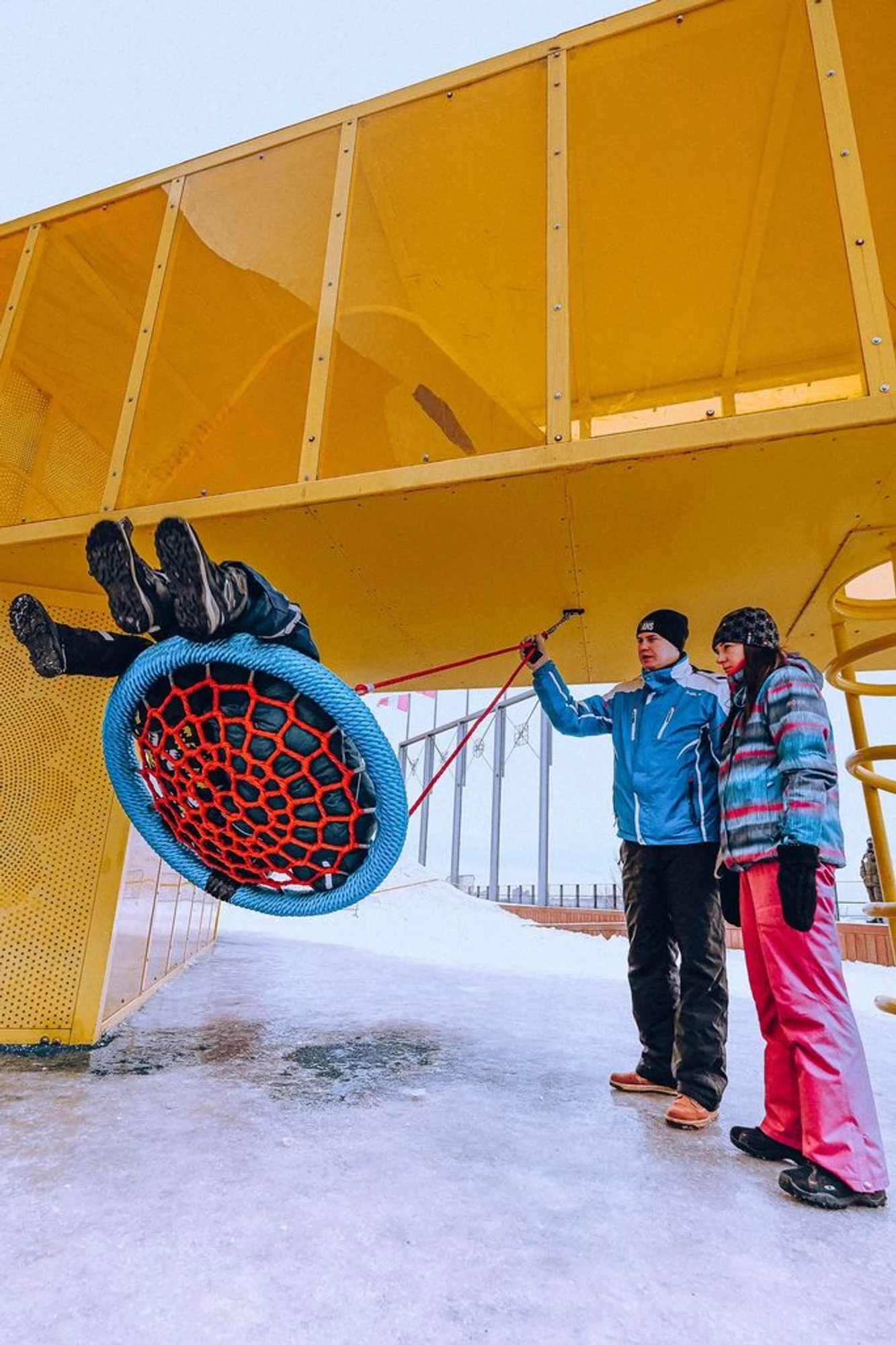 Детские площадки в "Севкабель Порт"