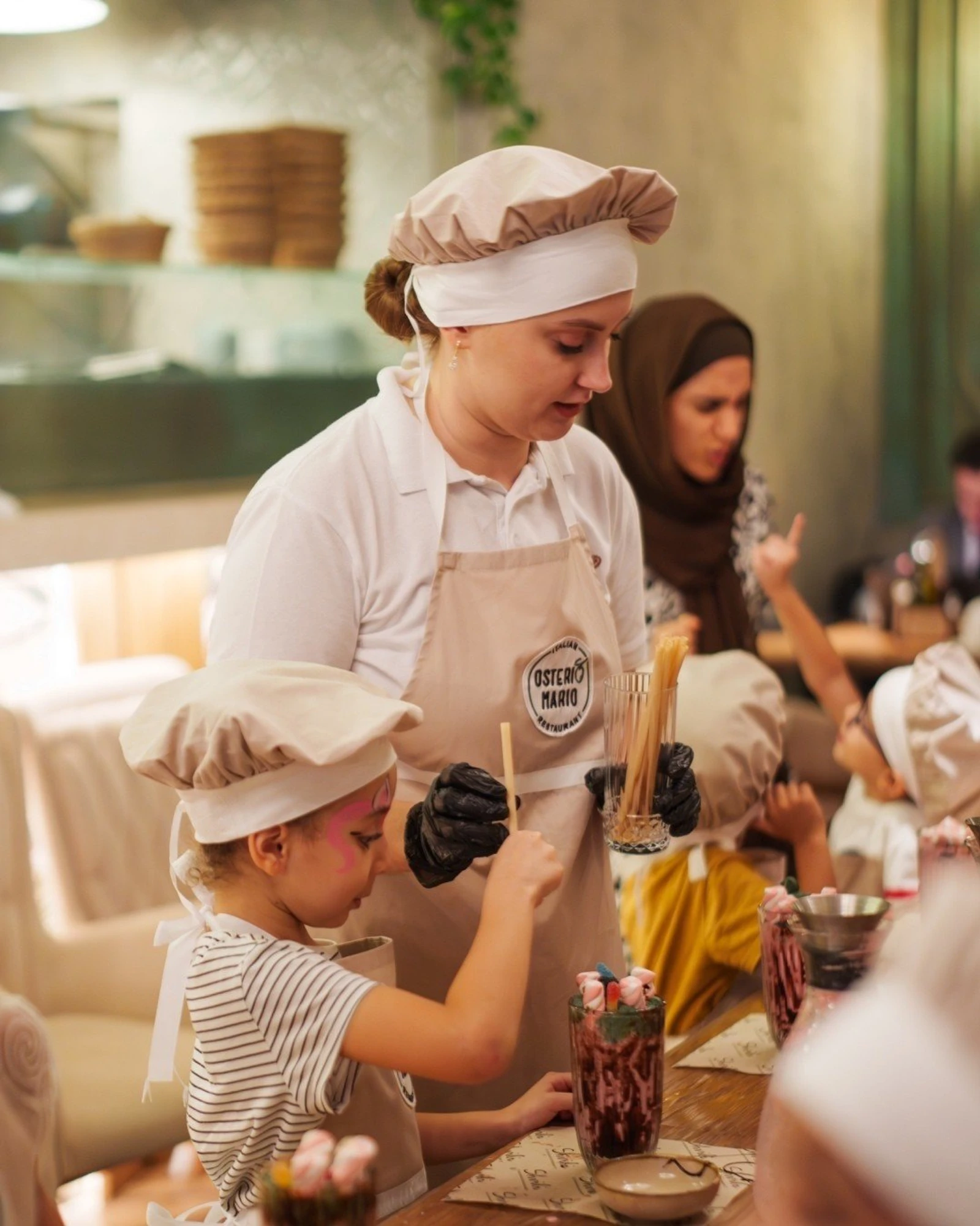 "Торт Наполеон", мастер-класс для детей в ресторане "Osteria Mario"