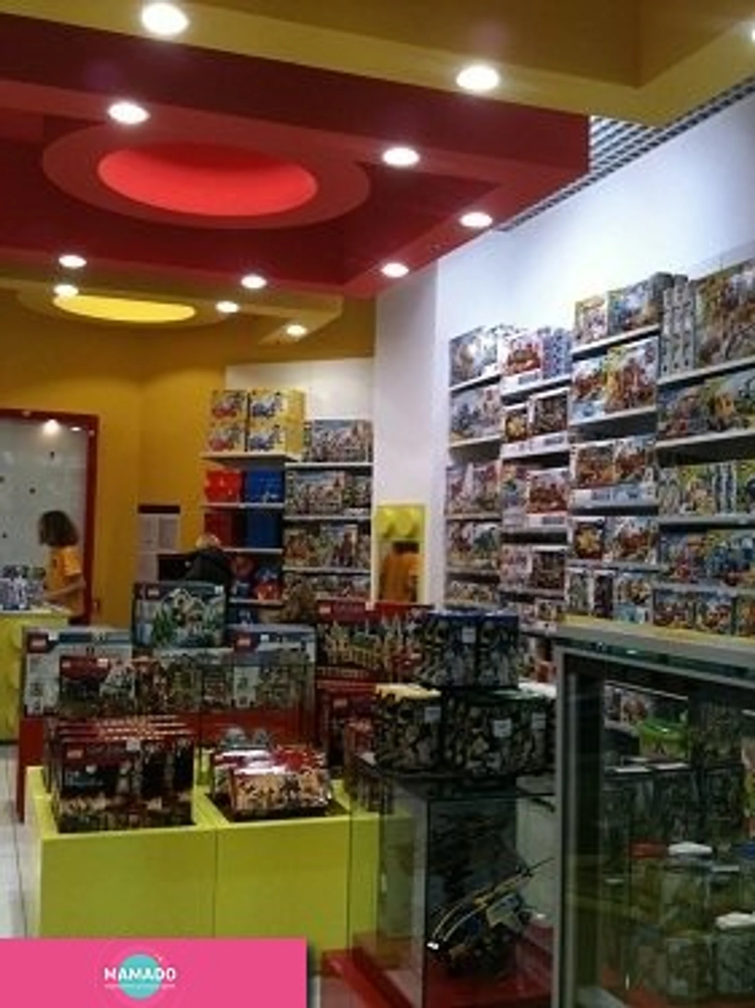 Lego (Лего), фирменный магазин конструкторов в ТРК "Мега Дыбенко"