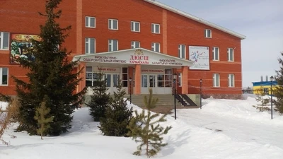 Физкультурно-оздоровительный комплекс Йешлек (Спортивный комплекс)