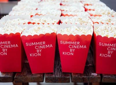 Культовые фильмы мирового и российского кинематографа в кинотеатре Summer Cinema by Kion