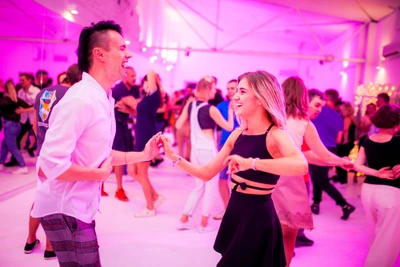 Crazy Salsa (Школа танцев )