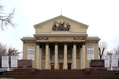 "Дворец на Яузе", театрально-концертный зал со столетней историей