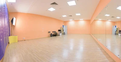 Динамика (Школа танцев)