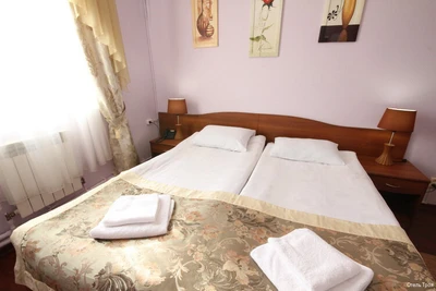 Троя (Гостиница)