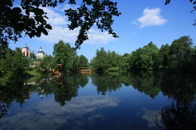 Церковь иконы Божией Матери Знамение, православный храм